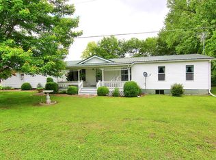 810 W Masters St, Advance, MO 63730