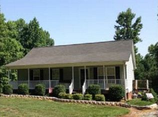 4421 Spoon Loop Rd, Liberty, NC 27298