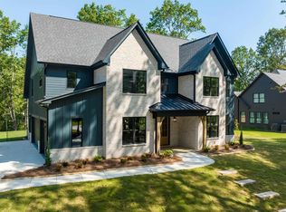 725 Hickory Holw, Chelsea, AL 35043