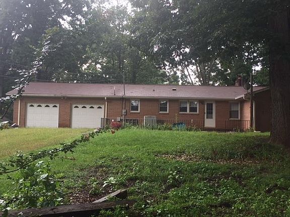 2nd image of 594 Rock Creek Rd