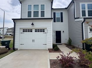 492 Glen Clova Dr, Raleigh, NC 27603