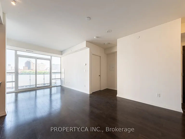 460 Adelaide St E #706 — Photo 13