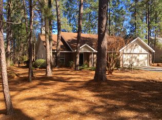 50 Rutledge Ln, Pinehurst, NC 28374