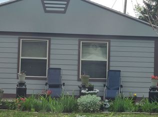 39 Edison Blvd, Silver Bay, MN 55614