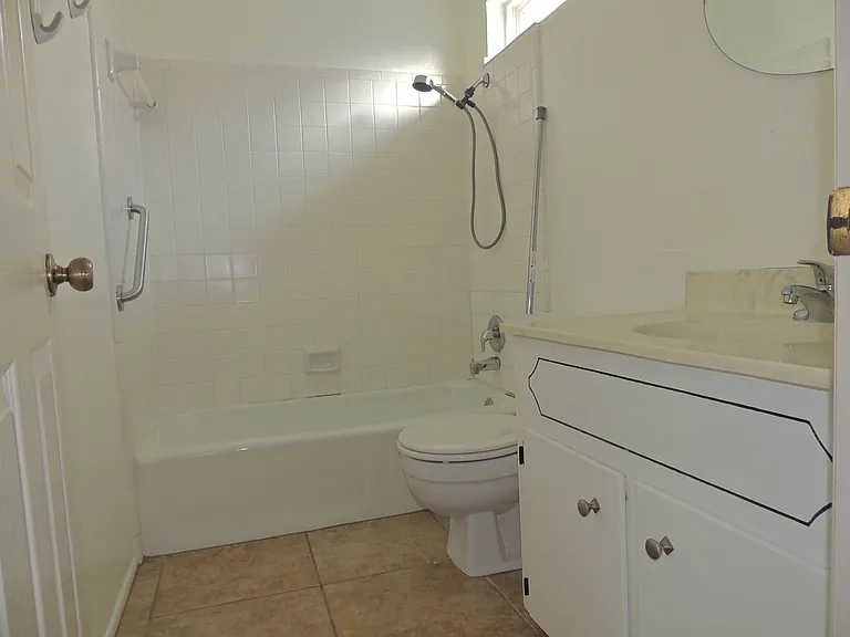 1461 Moore Ave #1 — Photo 3