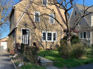 30 Lincoln Ave, White Plains, NY