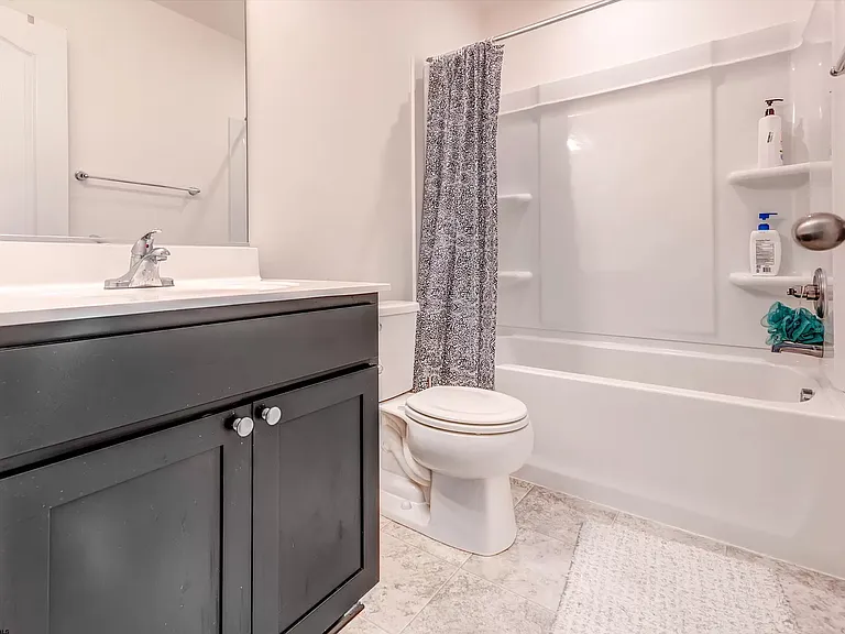 207 Falling Leaf Ln #207 — Photo 18