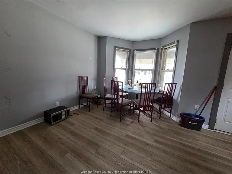454 Rankin Ave — Photo 3