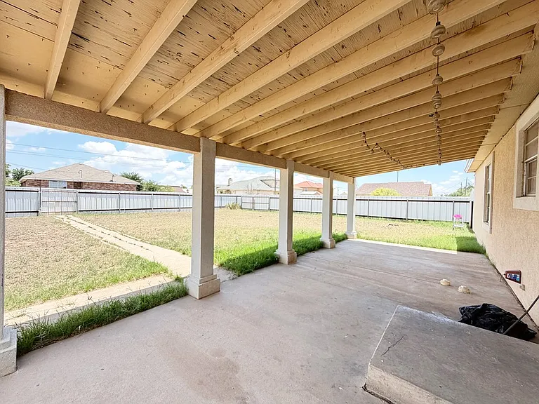 2 Star Cir — Photo 25