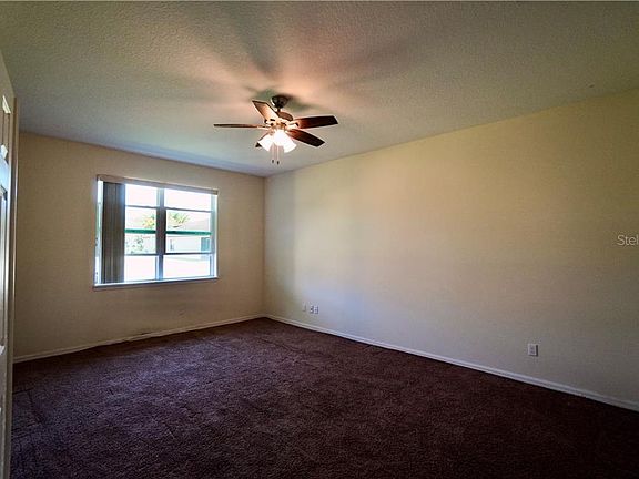 5th image of 4011 Asheville Ln