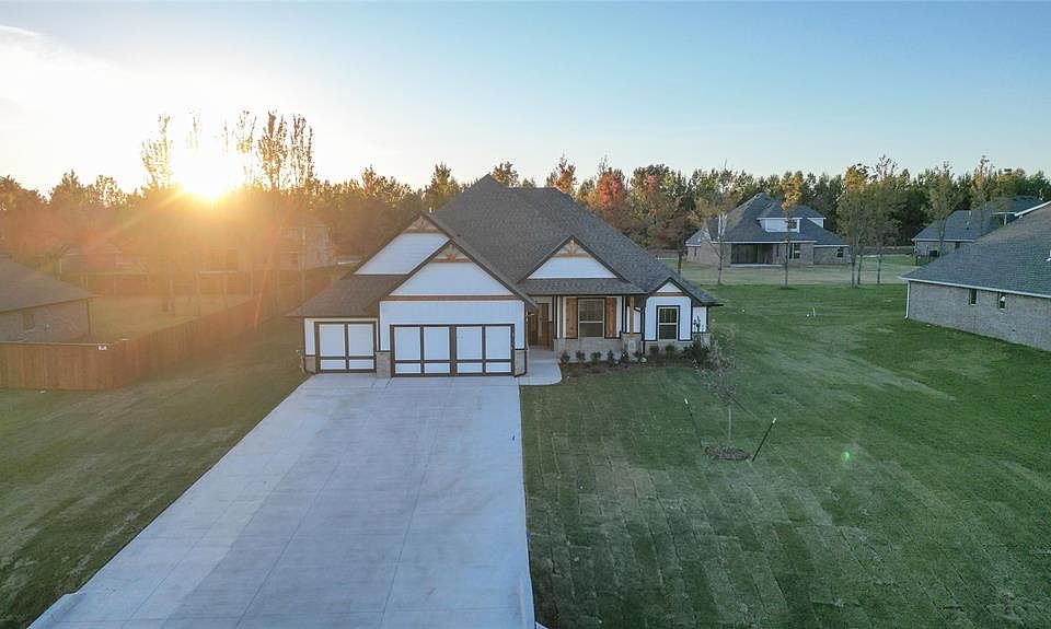 1st image of 12501 Samara Dr