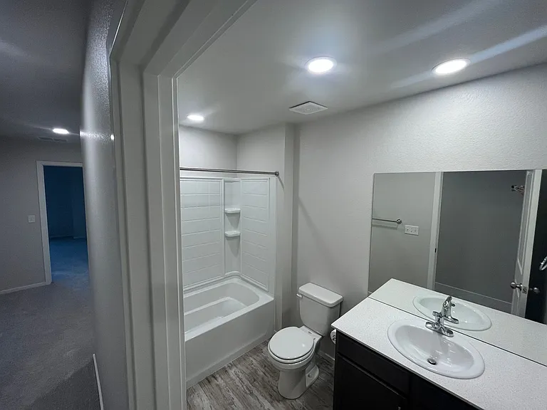2720 Barnstormer St #5 — Photo 17