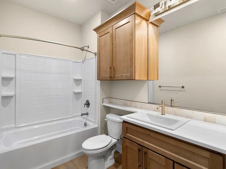 2411 E Kinglet Ln — Photo 3