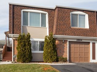 3884 Brookbank Dr, Hanover Park, IL