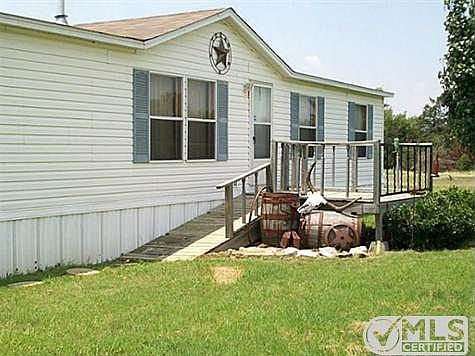 2nd image of 908 County Road 118