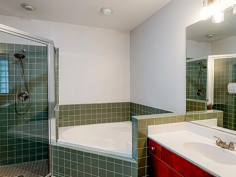 1501 Doyle Carlton Dr #106 — Photo 24