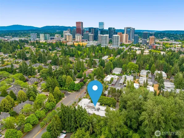 10398 NE 17th Street #206, Bellevue, WA 98004