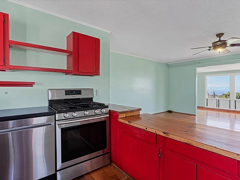 1076 Kehau Pl — Photo 10