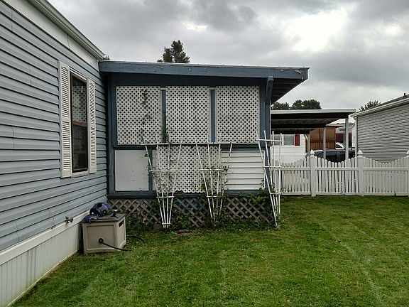 3rd image of 3960 S 152nd Plz #32