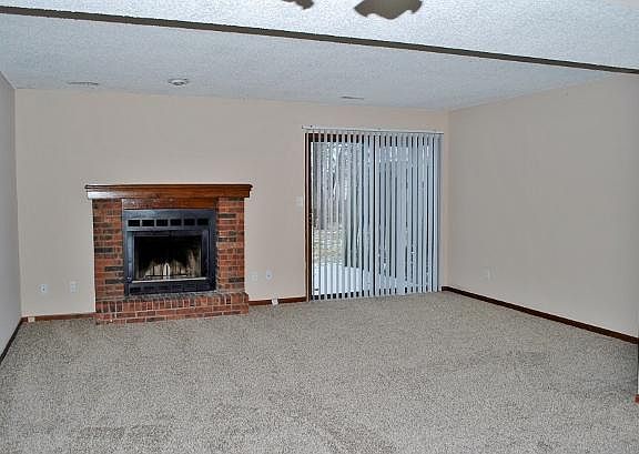 4th image of 18810 Manor Dr
