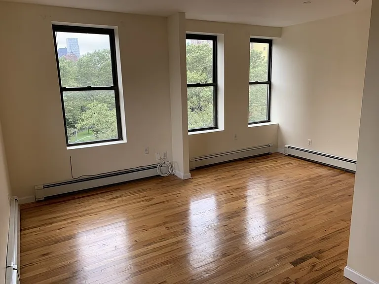 73 E 115th St #3A — Photo 2