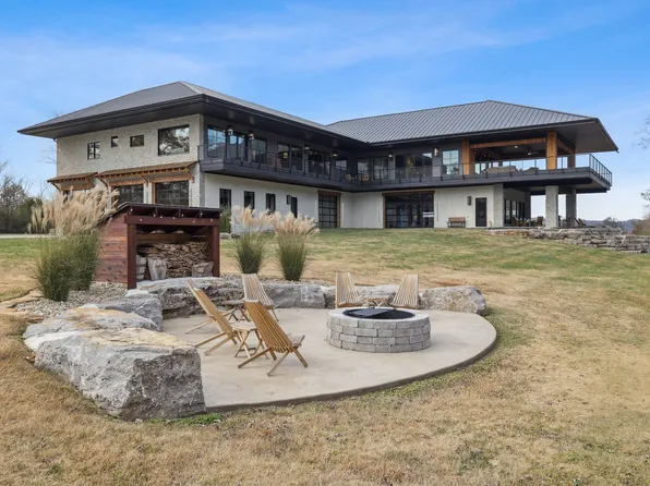 1234 Lakeside Dr, Ashland City, TN 37015