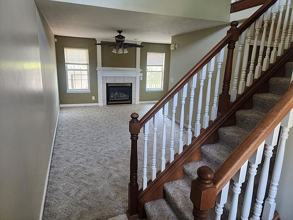 3rd image of 625 Vineyards Ct #625