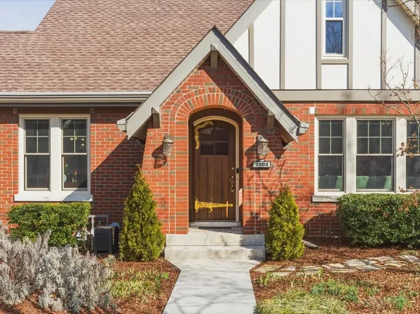 2002 Ashwood Ave, Nashville, TN 37212