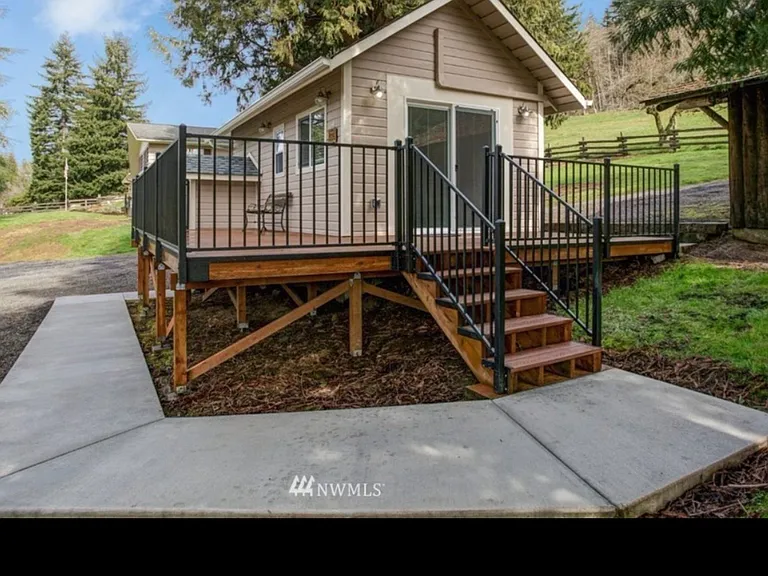 Coal Creek Rd — Photo 1