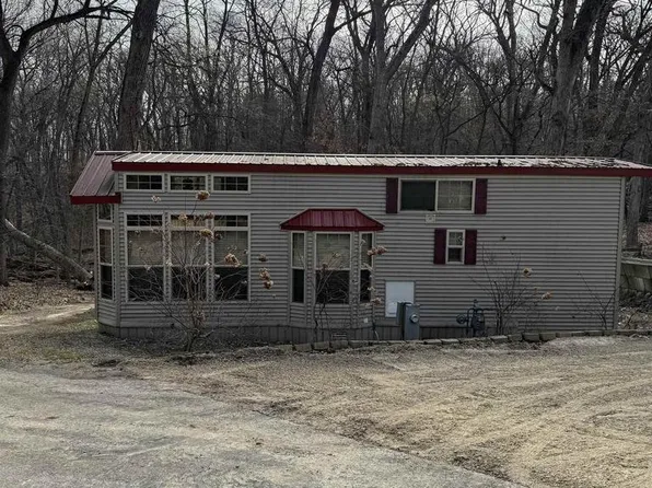 231 Skyway Drive, Edgerton, WI 53534