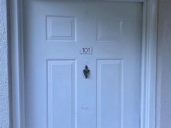 2nd image of 3626 Whitehall Dr APT 101