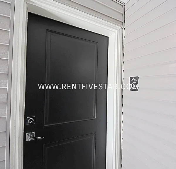 2462 Foothill Blvd #C — Photo 2