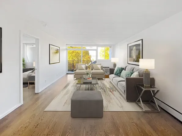 345 Harvard St APT 3F, Cambridge, MA 02138