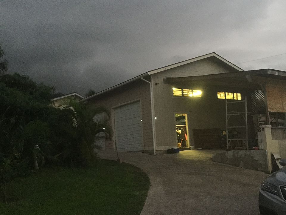 2nd image of 2110 Kahekili Hwy