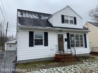 19708 Fairway Ave, Maple Heights, OH 44137