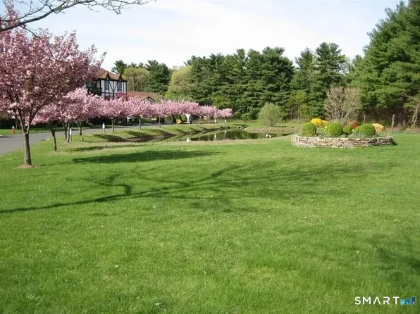 365 Mather Street #27, Hamden, CT 06514