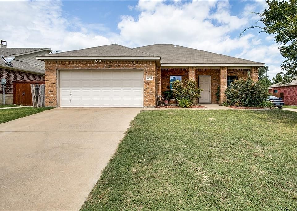 1st image of 4439 Country Creek Dr