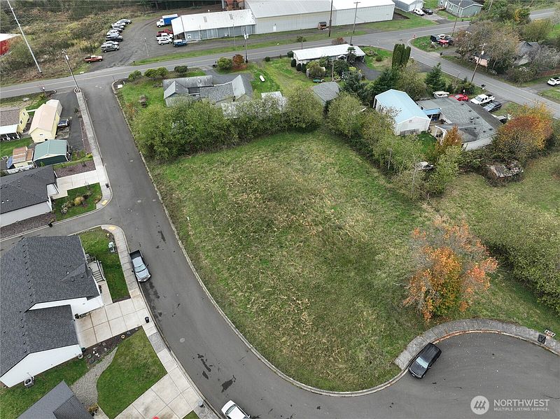 3rd image of 1 Linquist Lane