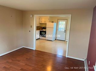 31 Yale St, Bangor, ME 04401