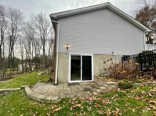 16 Daniel Sabia Dr, Wappingers Falls, NY 12590