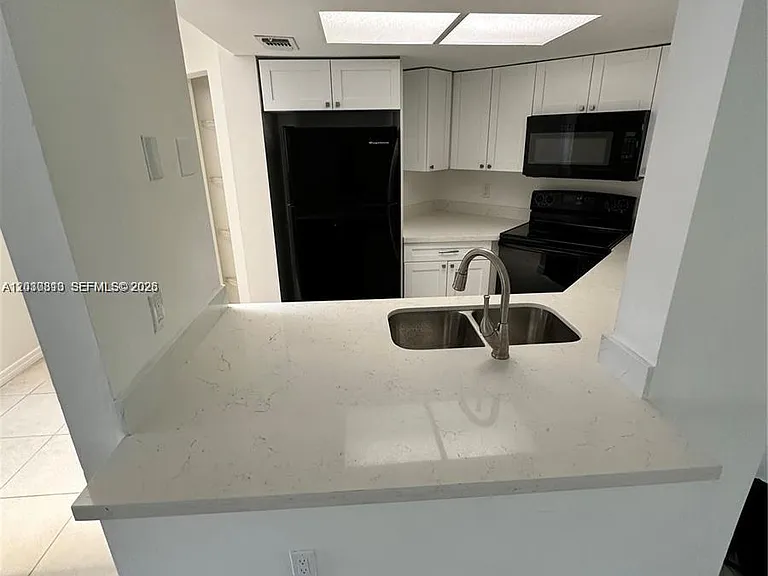 9607 SW 138th Ave #TC2R — Photo 2