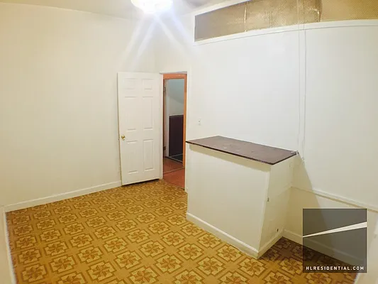 Rented by Highline Residential | media 31