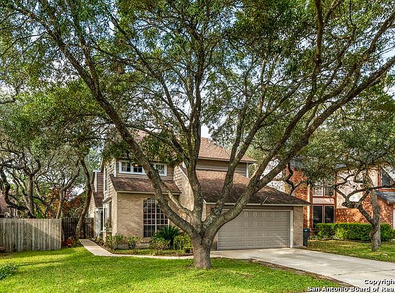 2nd image of 2407 Gem Oak