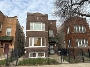 1042 N Waller Ave, Chicago, IL 60651