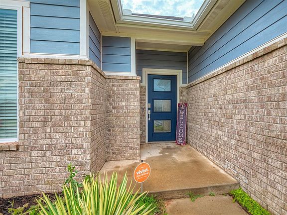 5th image of 10320 Lightning Creek Dr