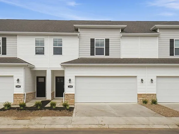 1389 Marinelli Dr E, Columbus, OH 43228