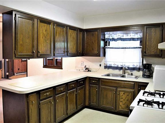 4th image of 973 Palau Pkwy
