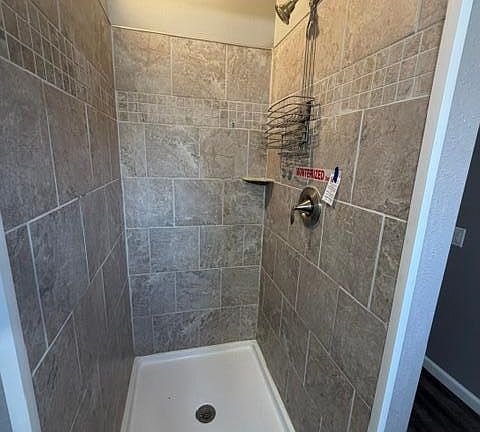 2nd image of 118 4th St S