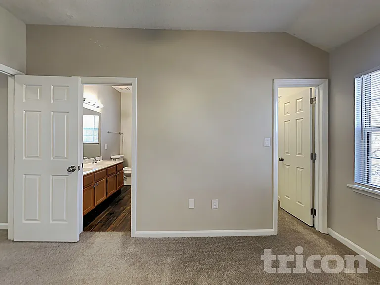 5207 Hedgecrest Pl — Photo 10