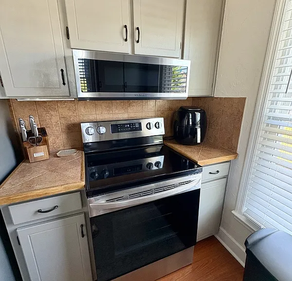 227 Old Towne Rd #1 — Photo 7